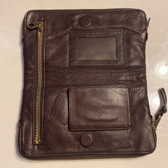 UGG leather folding wallet EUC/HTF - Picture 2 of 11